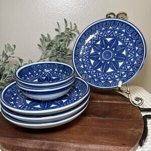 Vintage Japan Blue White Porcelain 4 Plates 2 Bowls Set 6 Asian Floral Geometric
